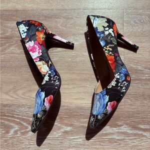 VGUC Audrey Brooke Floral Heels